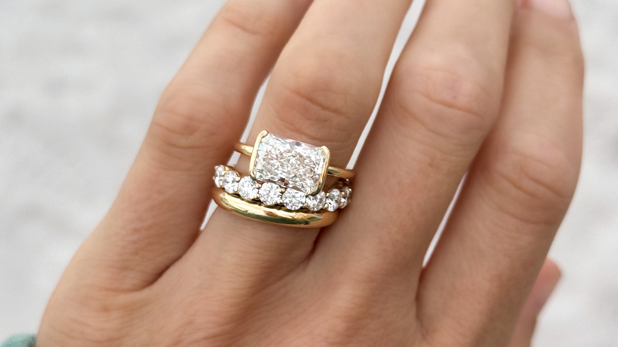 Minimalist Wedding Rings for Every Mood