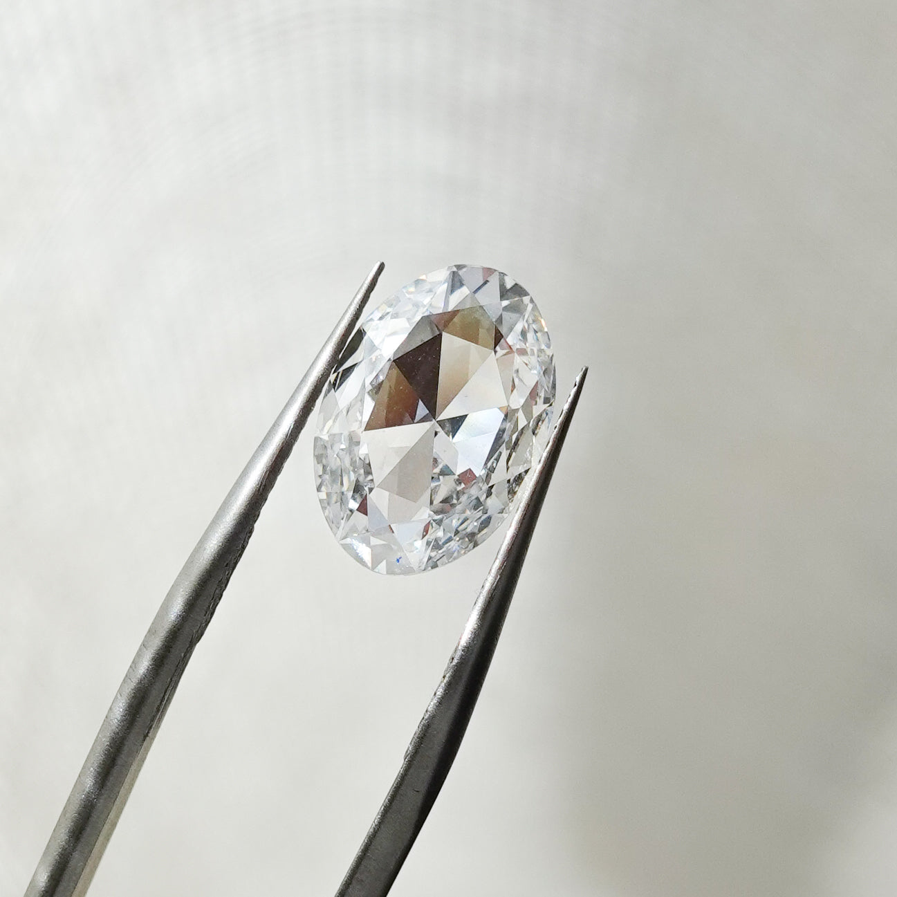 How Setting Style Interacts with Diamond Ratio