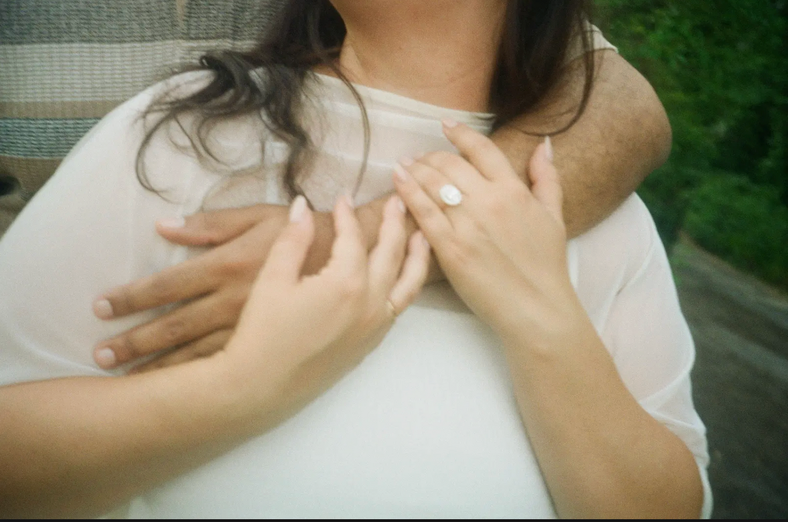 How to Find Her Ring Size Without Her Knowing