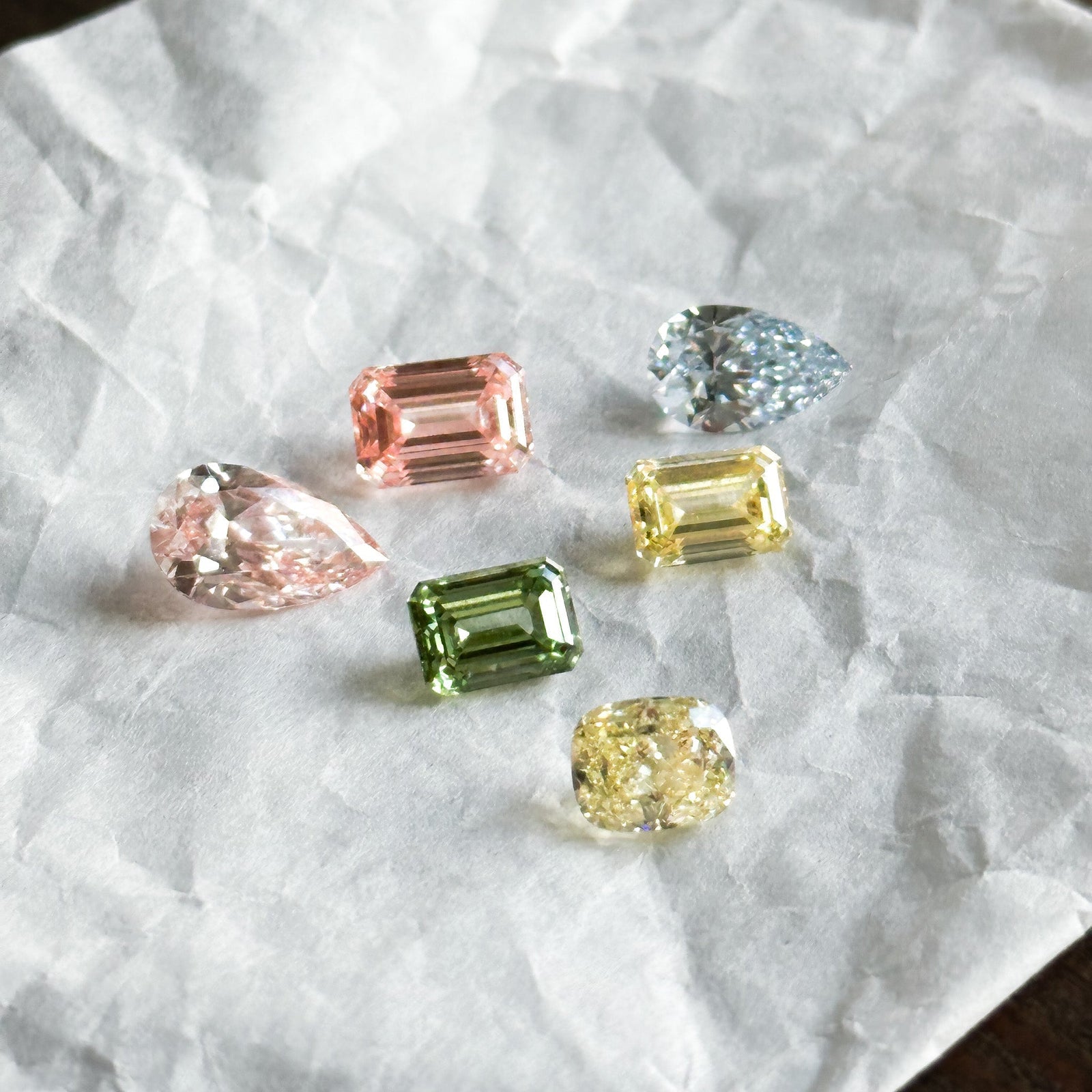 Diamond Shape vs. Diamond Cut: What’s the Difference? - GOODSTONE