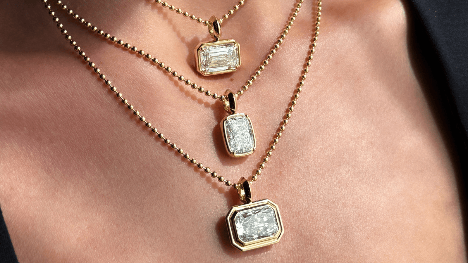 Necklace vs. Pendant: What's the Difference? - GOODSTONE