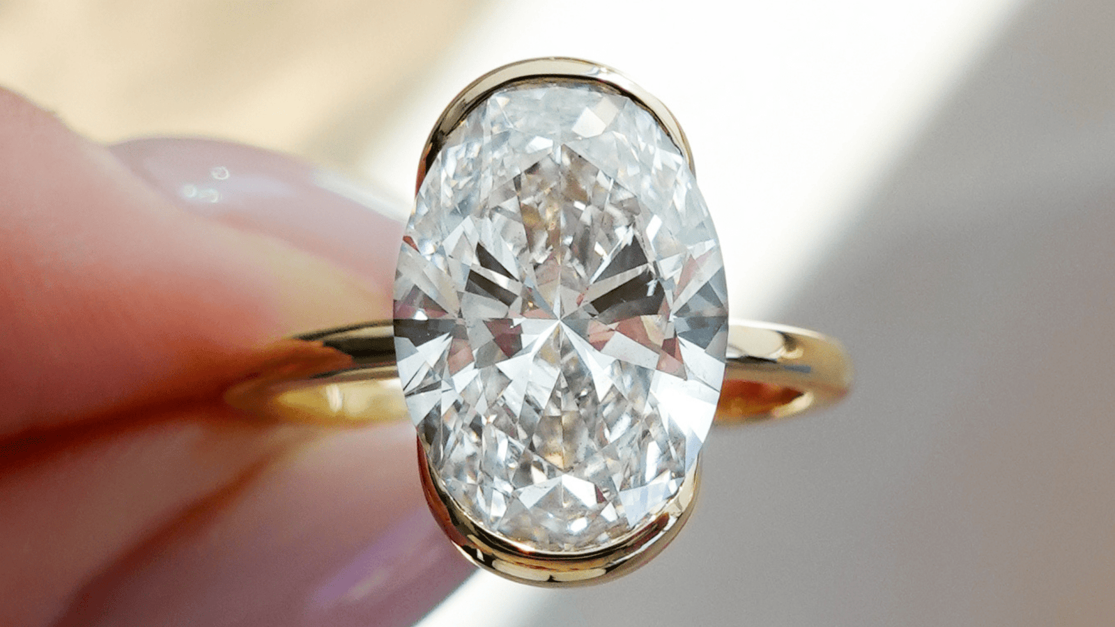 Why Oval Diamonds Look Bigger & How to Pick One That Sparkles - GOODSTONE