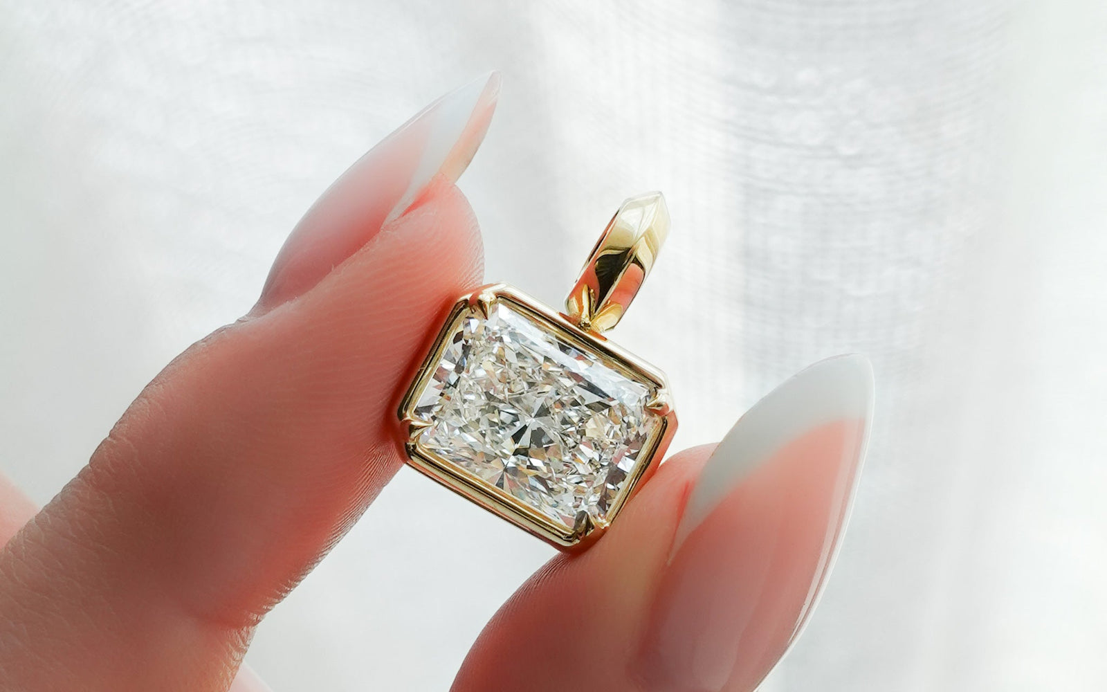 Attachable Diamond Pendants