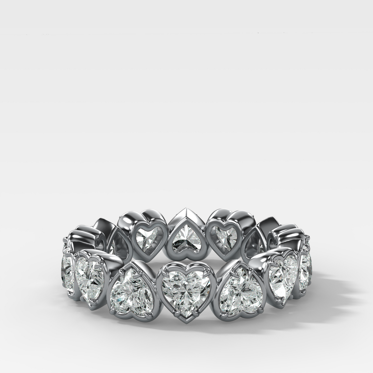 Club Set Eternity Band With Heart Cuts