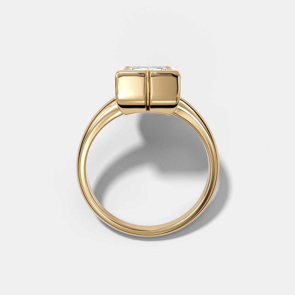 Anillo con inicial de diamantes Club - Letra M