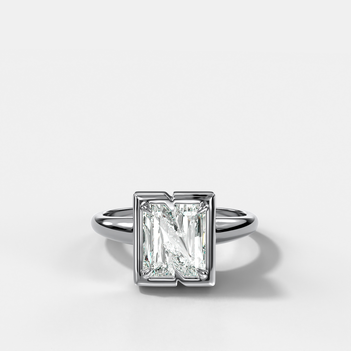 Anillo con inicial de diamantes Club - Letra N