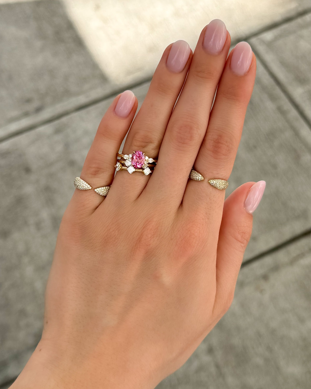 Bella Engagement Ring With Oval Cut Pink Sapphire
