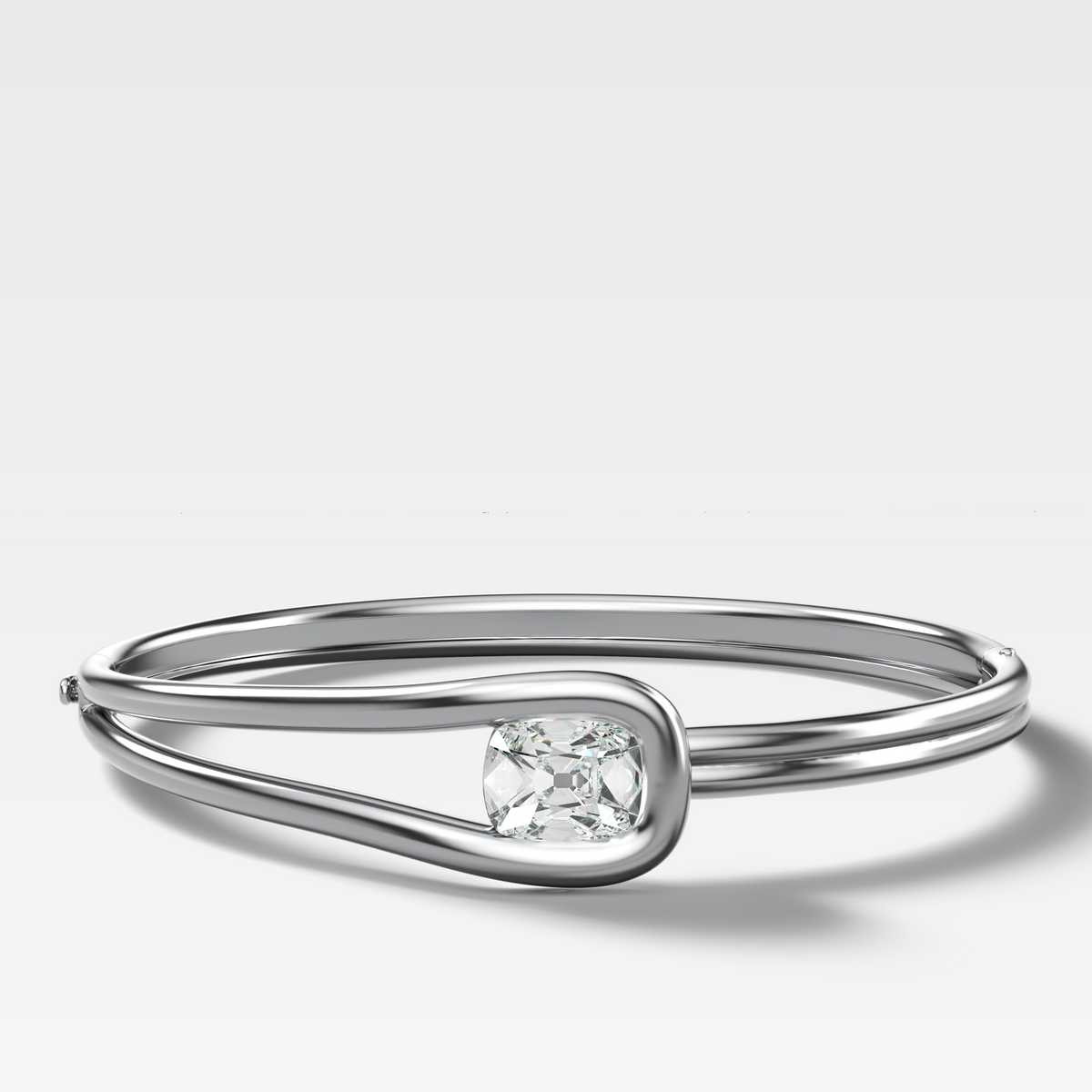 Brazalete Lazo con Diamante de Talla Redonda