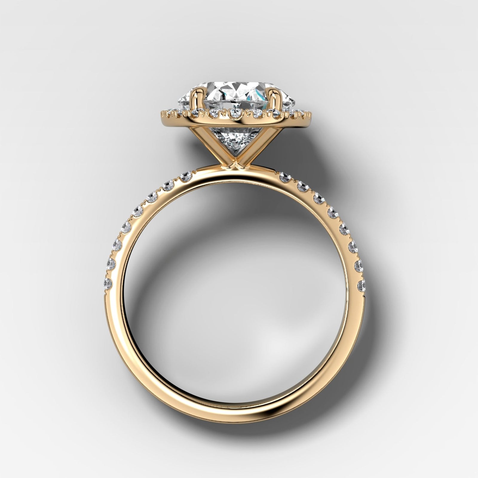 Anillo Aurora Pave Halo con talla ovalada de Good Stone en oro amarillo