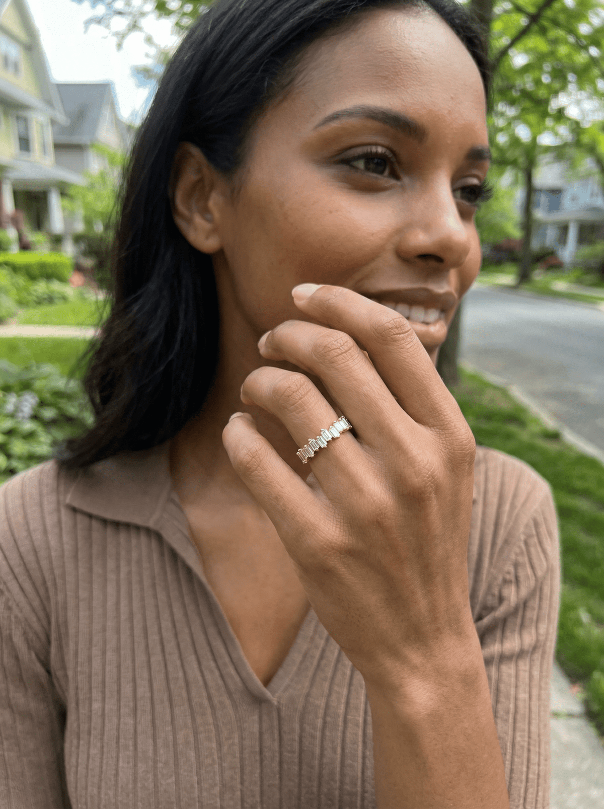 Baby Baguette Diamond Wedding Band - GOODSTONE