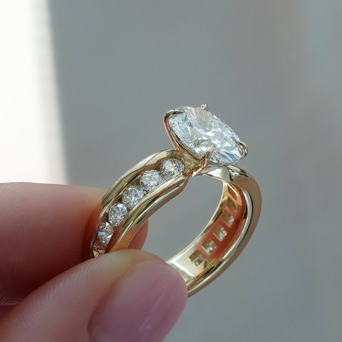 Chunky Channel Set Engagement Ring with Oval Cut Diamond - GOODSTONE