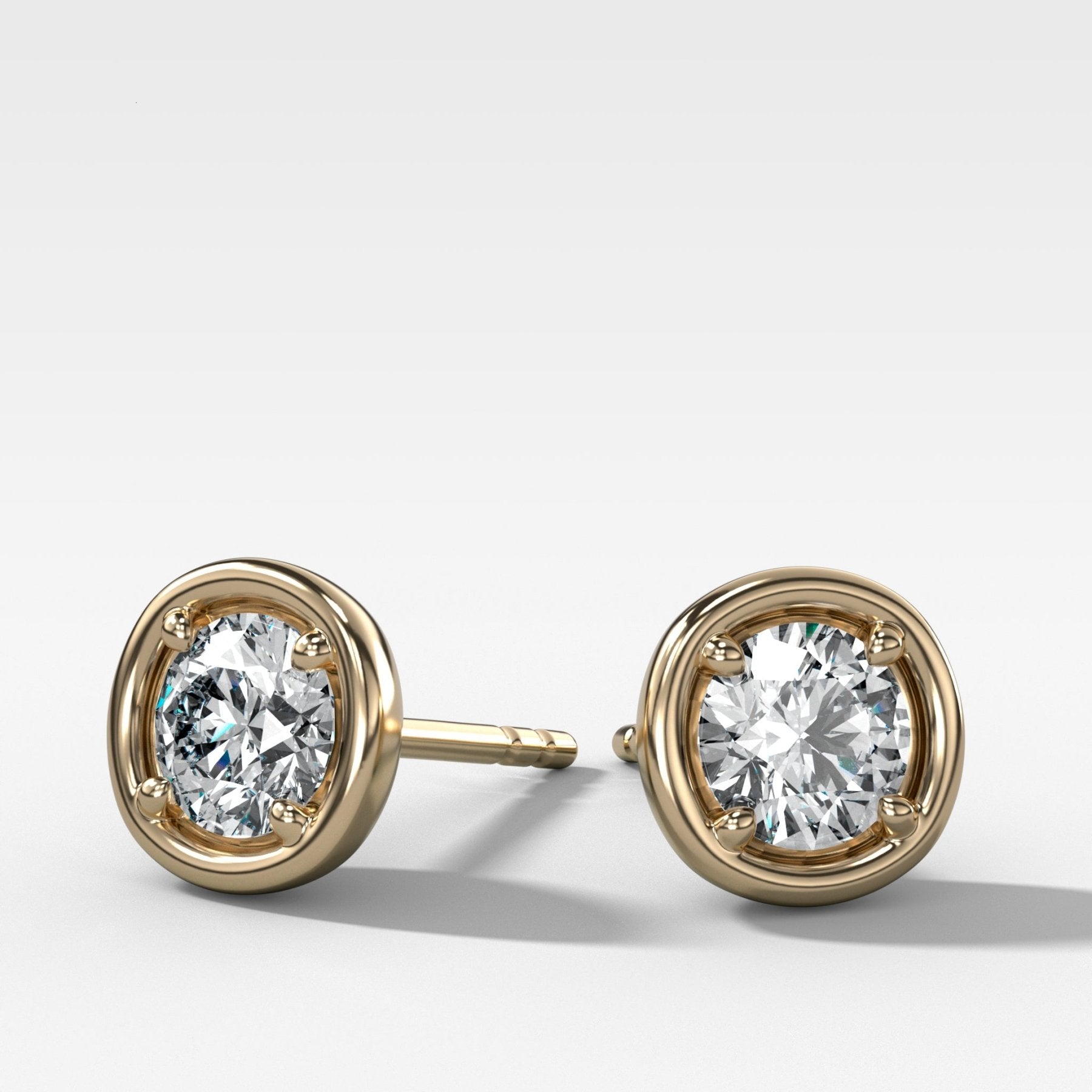 Club Diamond Stud Earring with Round Cuts - GOODSTONE