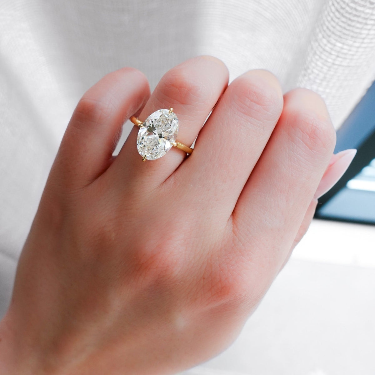 Compass Solitaire Engagement Ring with Oval Cut Diamond - GOODSTONE