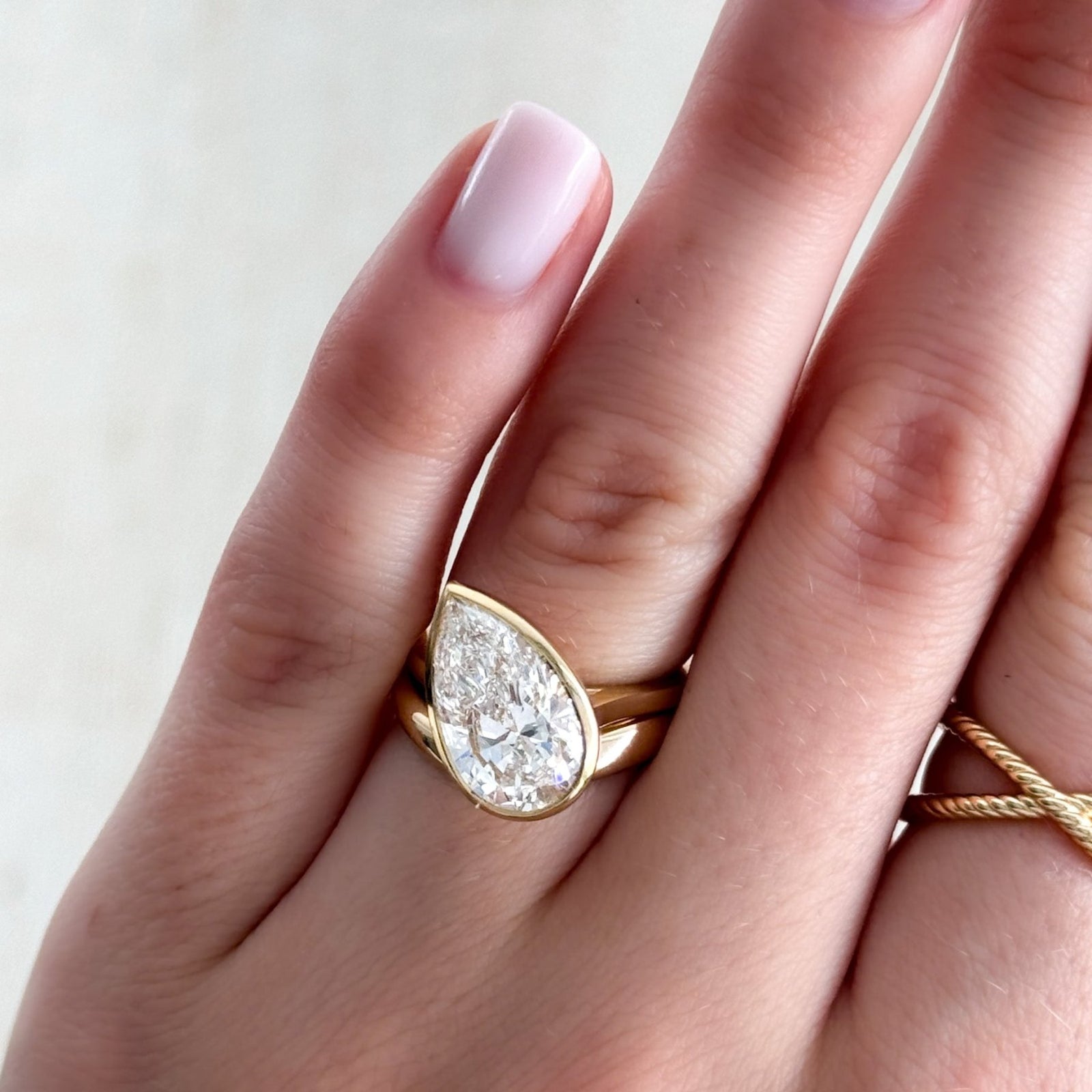 Contoured Wedding Band - GOODSTONE