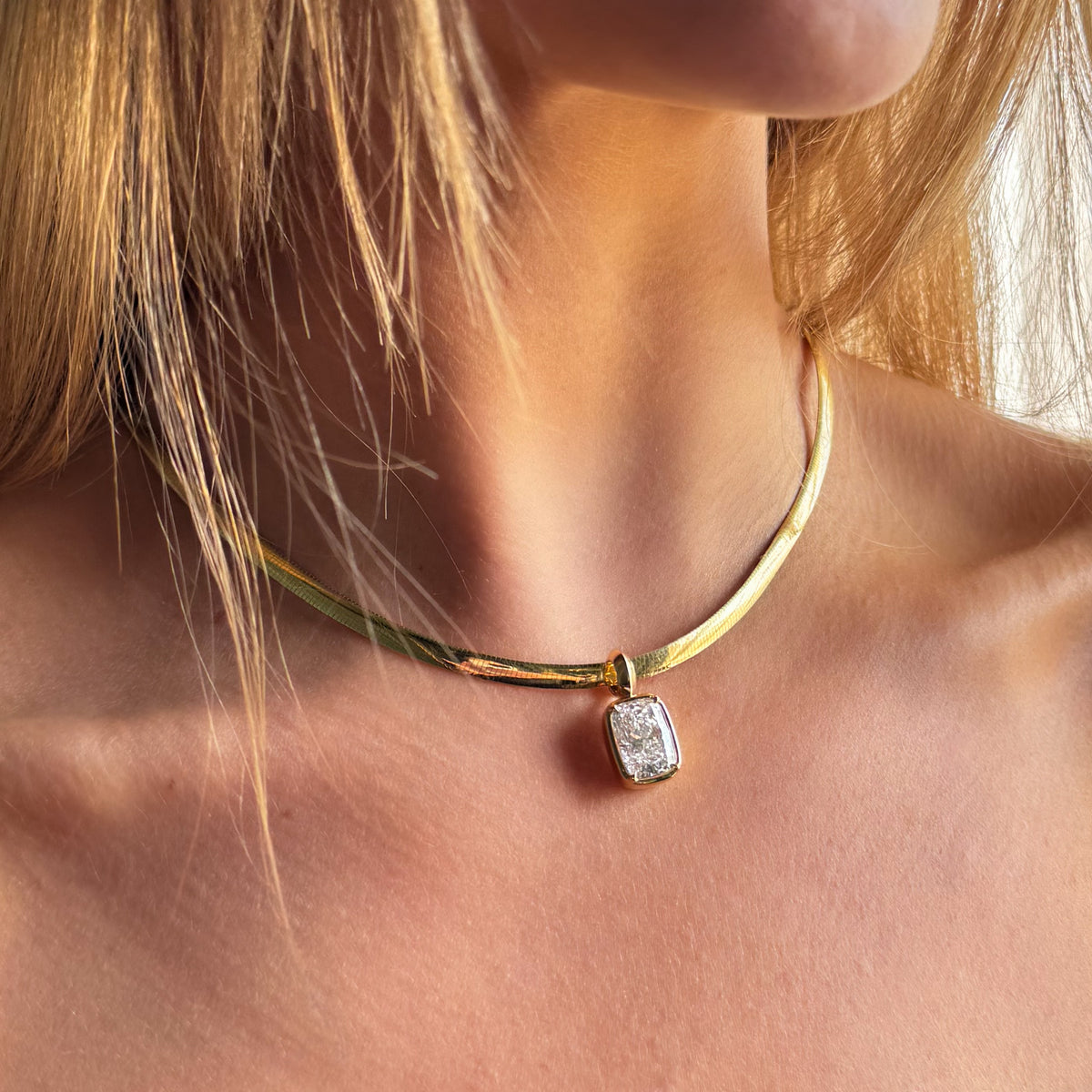 Club Elongated Cushion Attachable Diamond Pendant