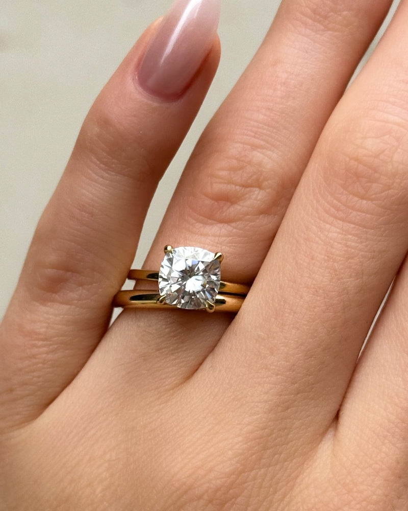 Donut Rounded Wedding Band 2.5mm | GoodStone