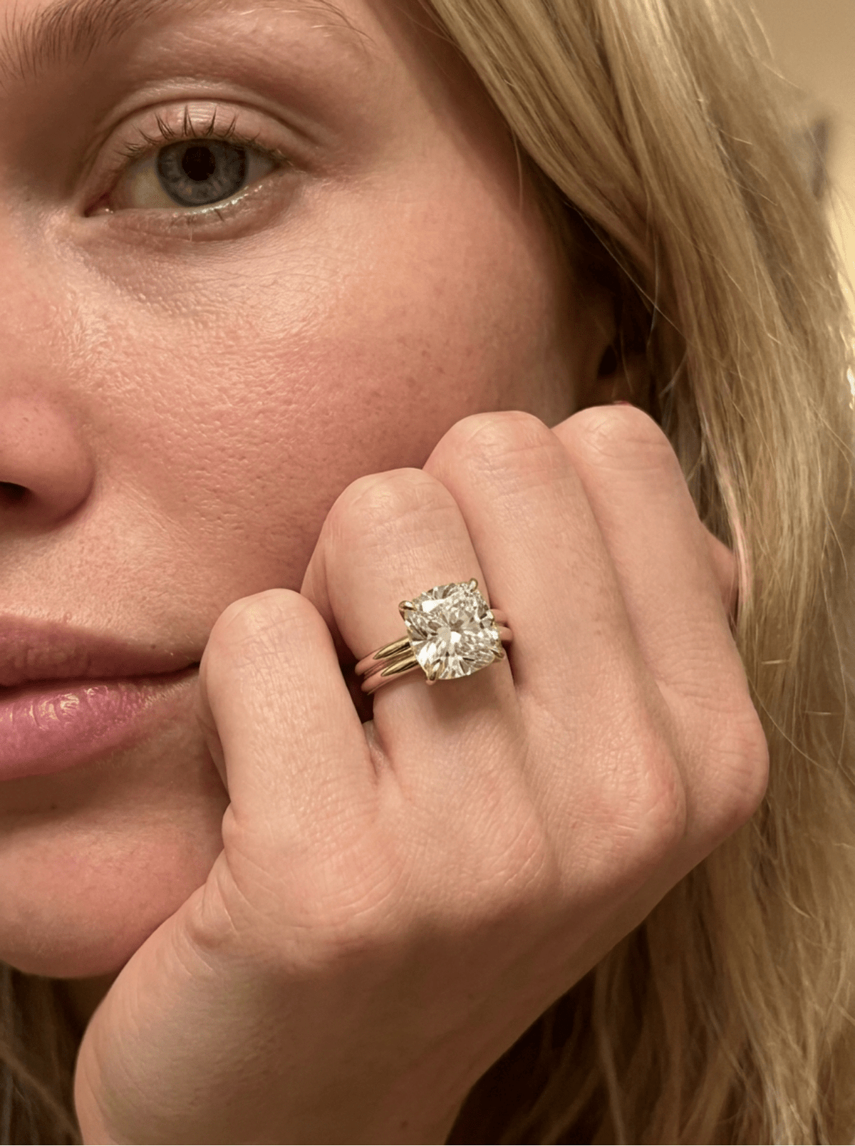 Double Row Solitaire Engagement Ring With Square Cushion Cut Diamond - GOODSTONE – view 3 of 6