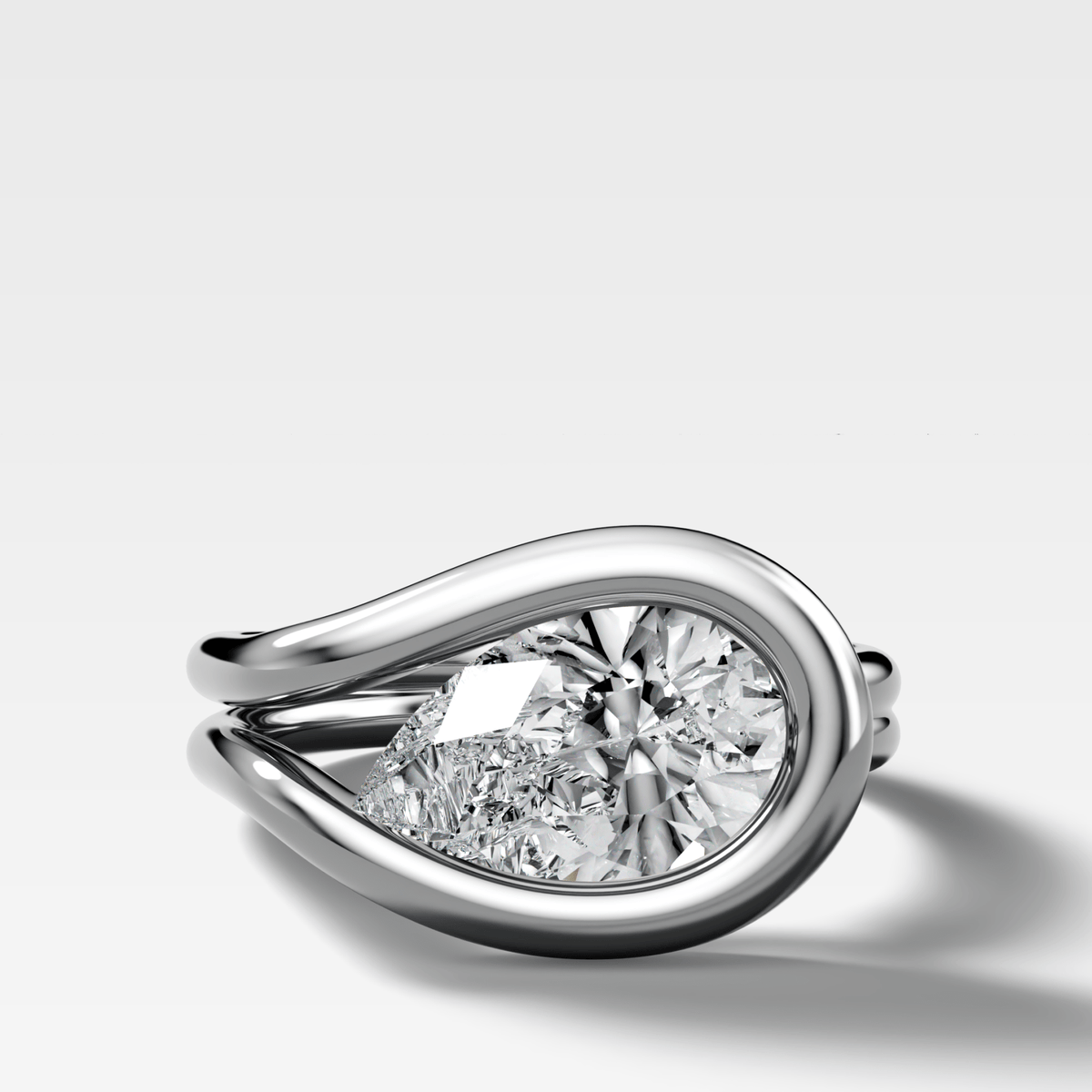 Lasso Engagement Ring with Pear Cut Diamond - GOODSTONE