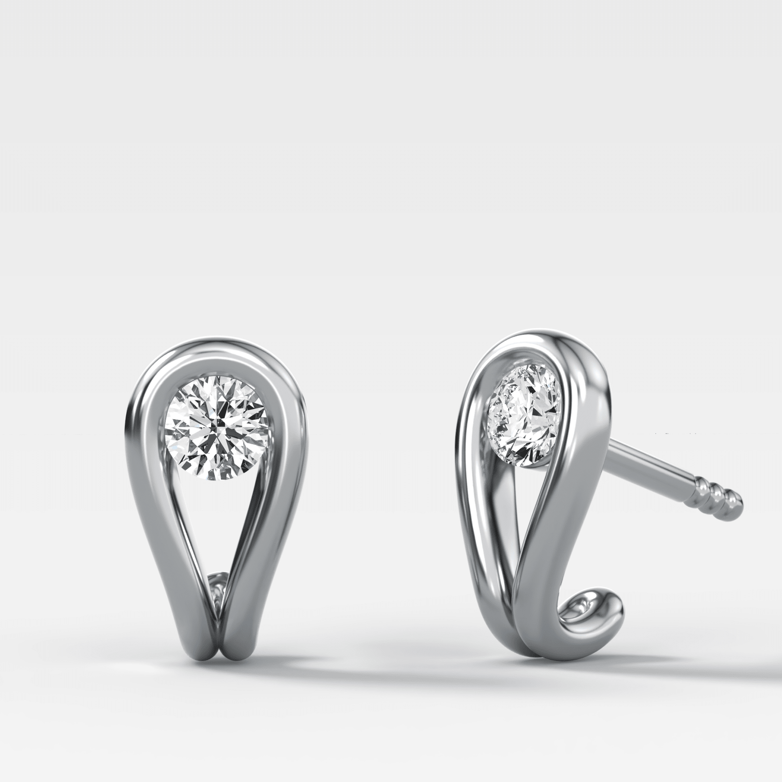 Lasso Huggies with Round Cut Diamonds - GOODSTONE