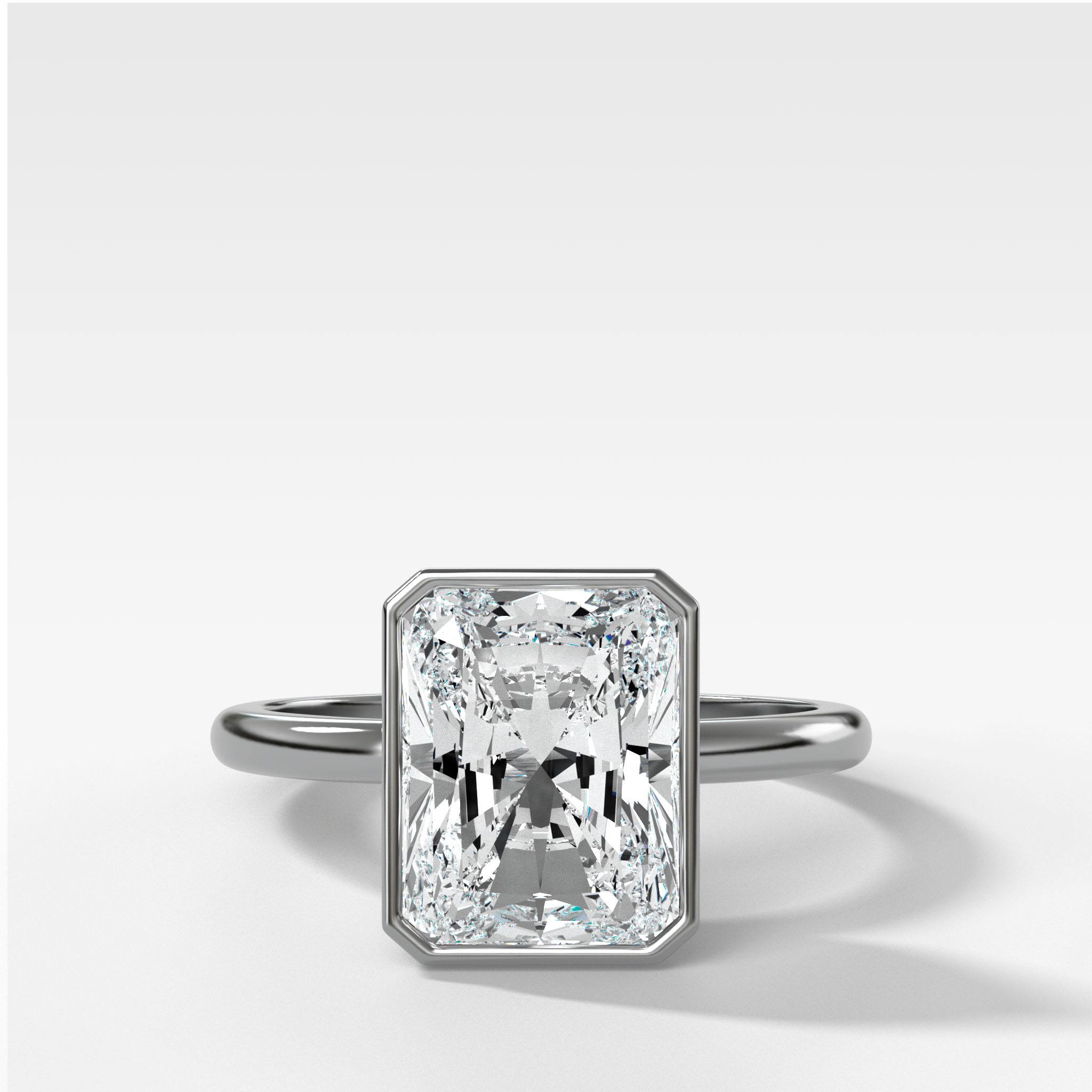 Bezel Penumbra Solitaire With Radiant Cut - Good Stone