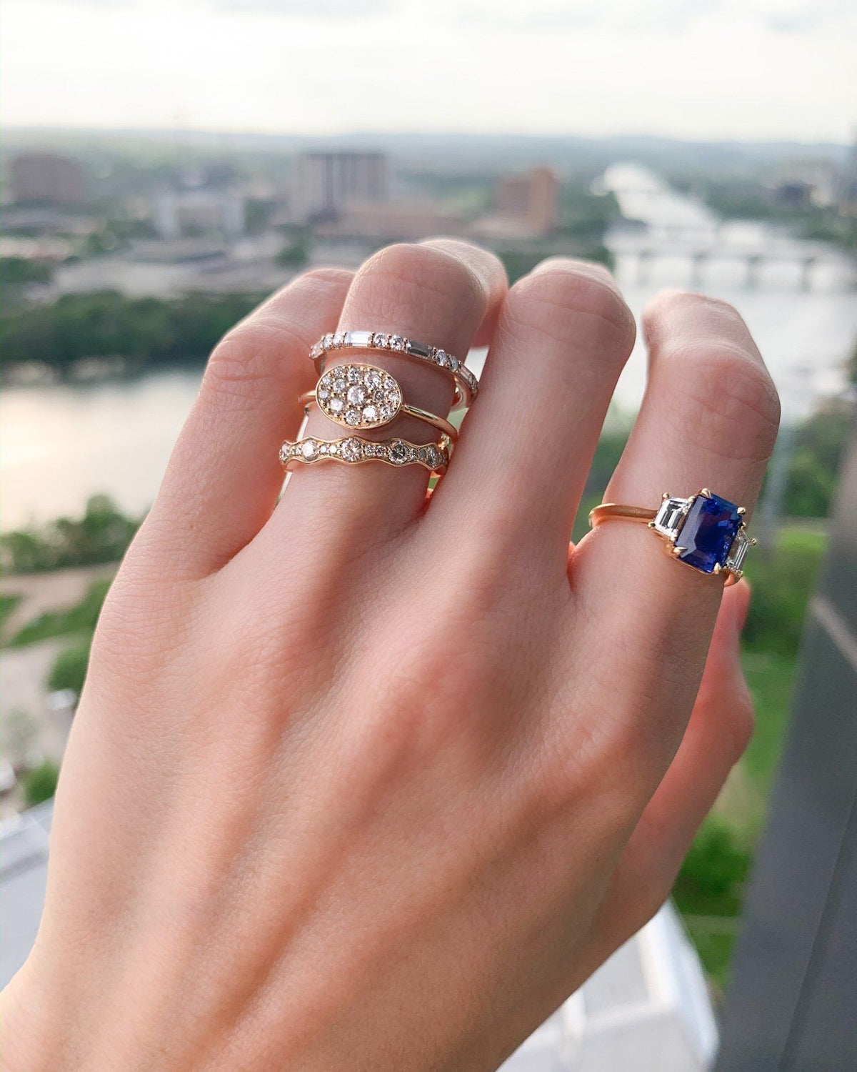 Cluster Signet Diamond Stacker - GOODSTONE