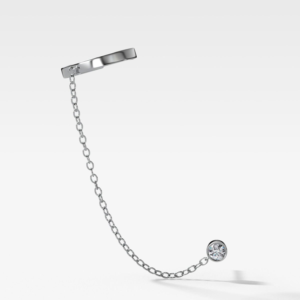 Ear Cuff individual con cadena de diamantes en oro blanco de Good Stone
