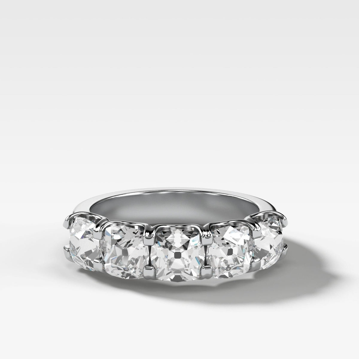 Five Stone Shared Prong Diamond Wedding Band With Old Mine Cuts (2.75ctw) - GOODSTONE