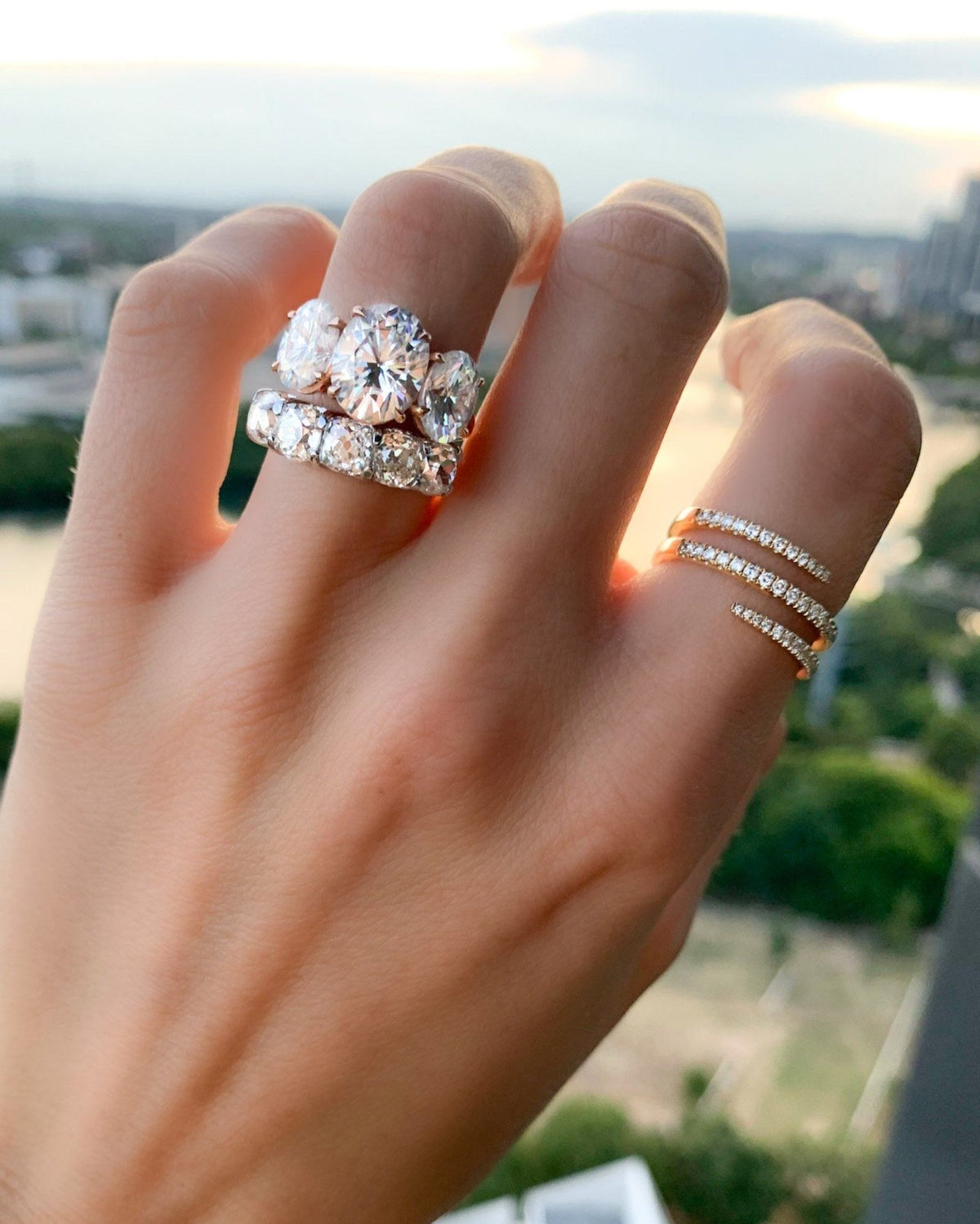 Five Stone Shared Prong Diamond Wedding Band With Old Mine Cuts (2.75ctw) - GOODSTONE