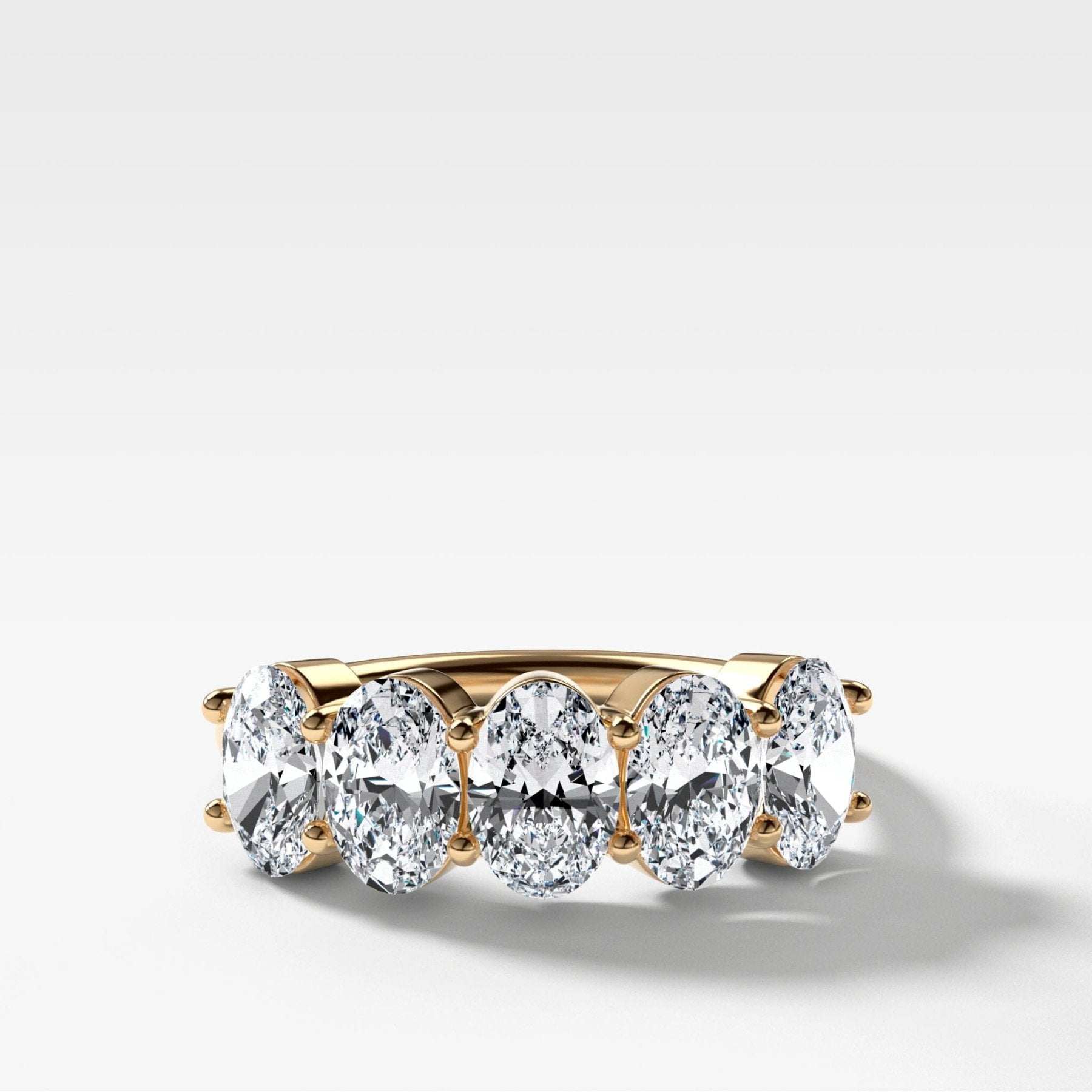 Five Stone Shared Prong Diamond Wedding Band With Oval Cuts (2.50ctw) - GOODSTONE