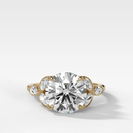 Laurel Engagement Ring Round Cut Diamond