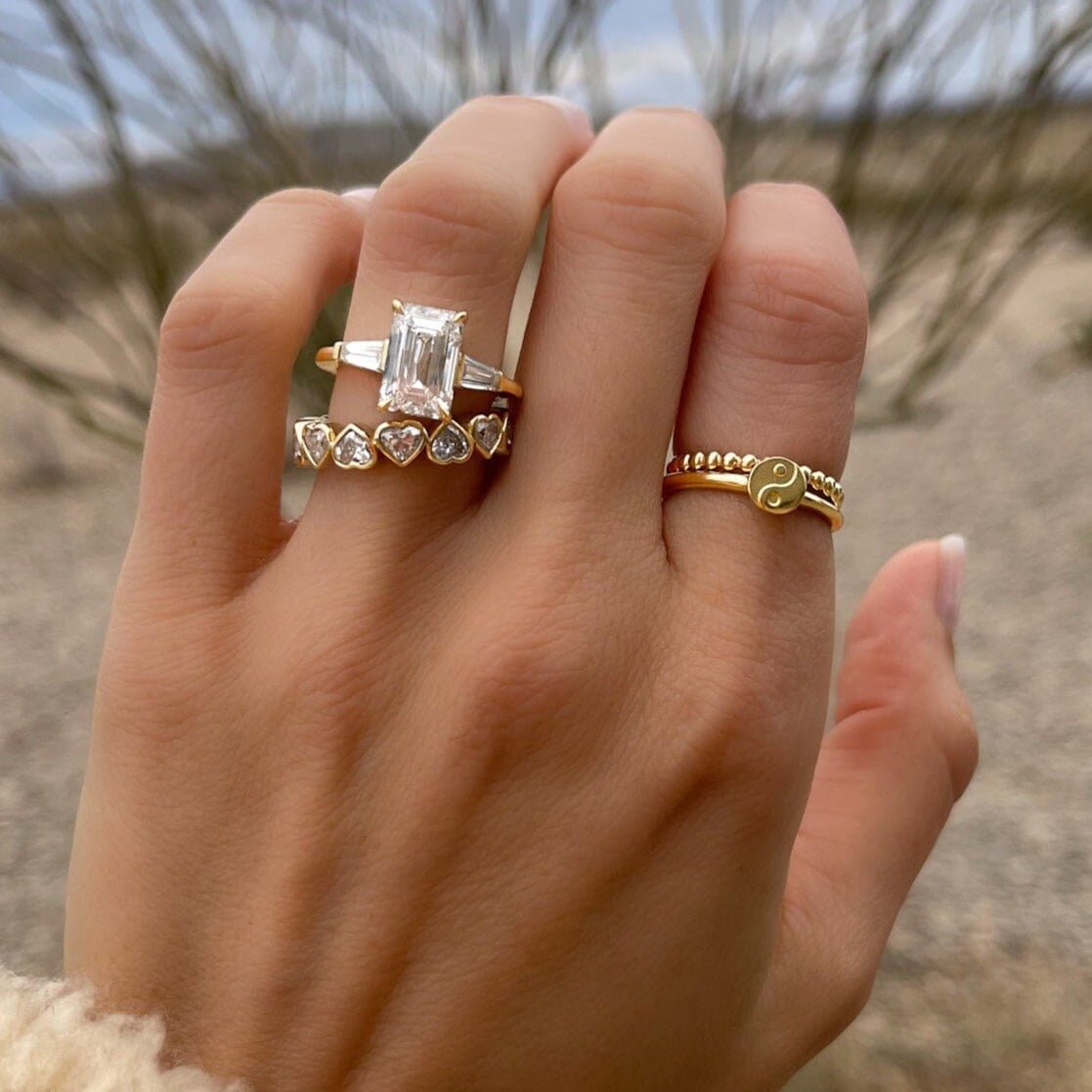 Midi Bezel Set Eternity Band With Heart Cuts - GOODSTONE