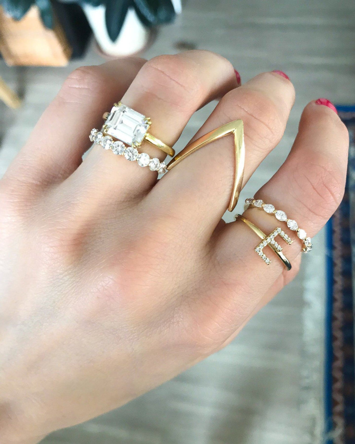 Oval Interstellar Wedding Band - GOODSTONE