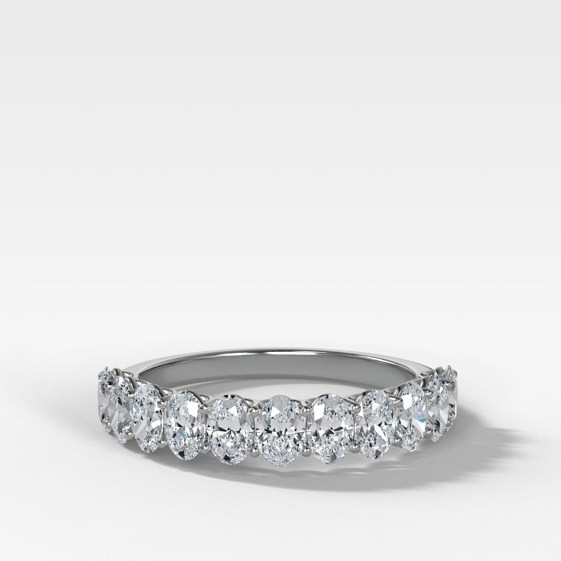 Petite Shared Prong Wedding Band with Oval Diamonds - GOODSTONE