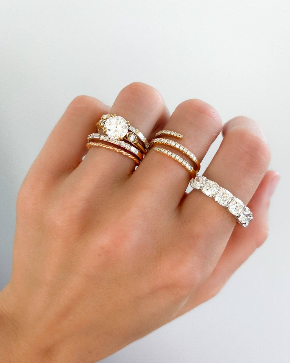 Vintage Ridge Shank Diamond Engagement Ring With Round Cut Diamond - GOODSTONE